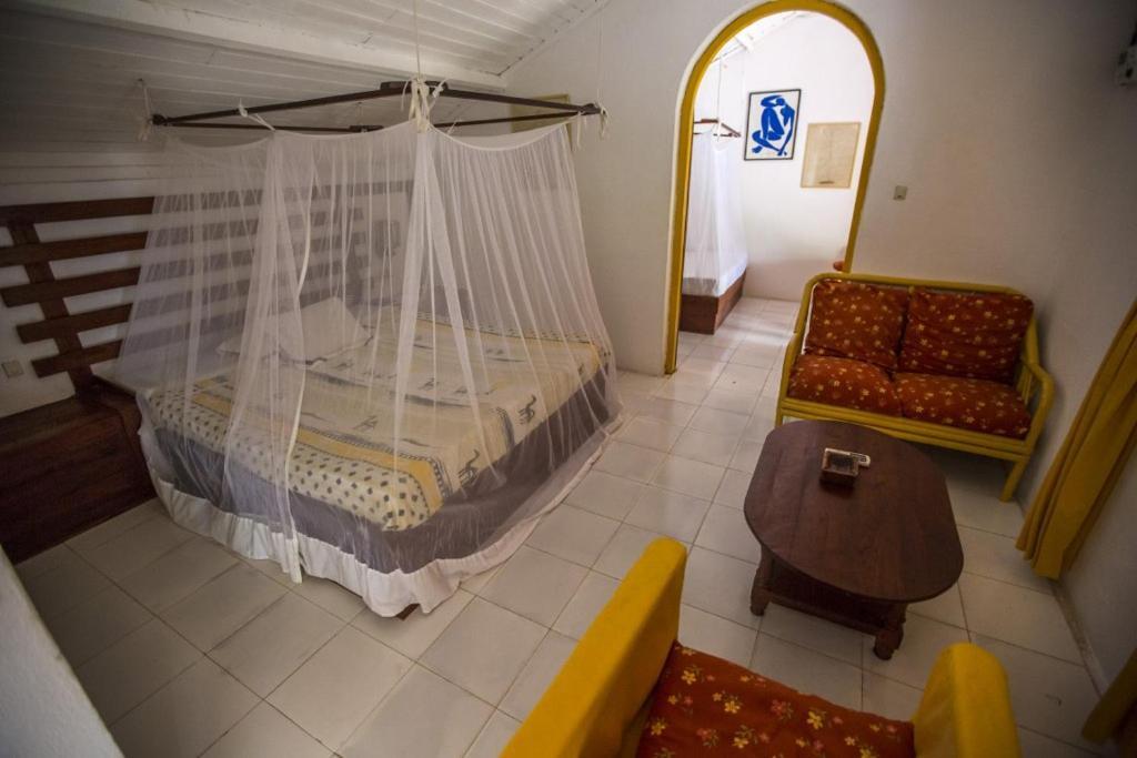 Chez Maggie Hotel & Restaurant Мурундава Экстерьер фото