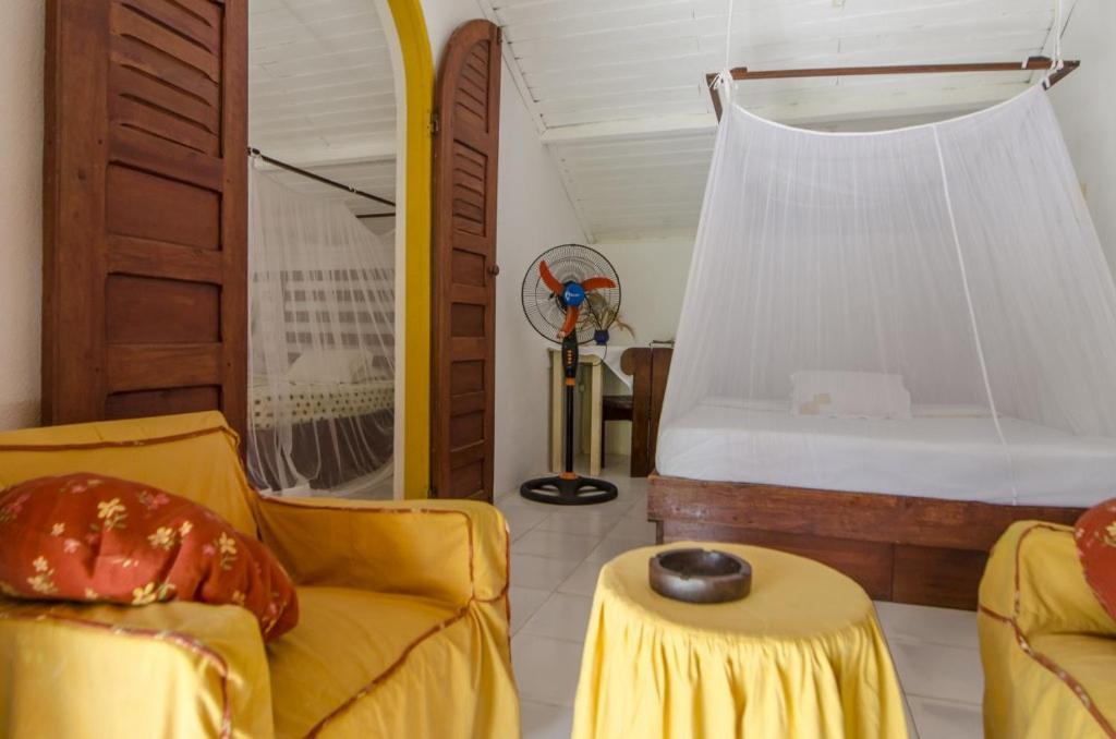 Chez Maggie Hotel & Restaurant Мурундава Экстерьер фото