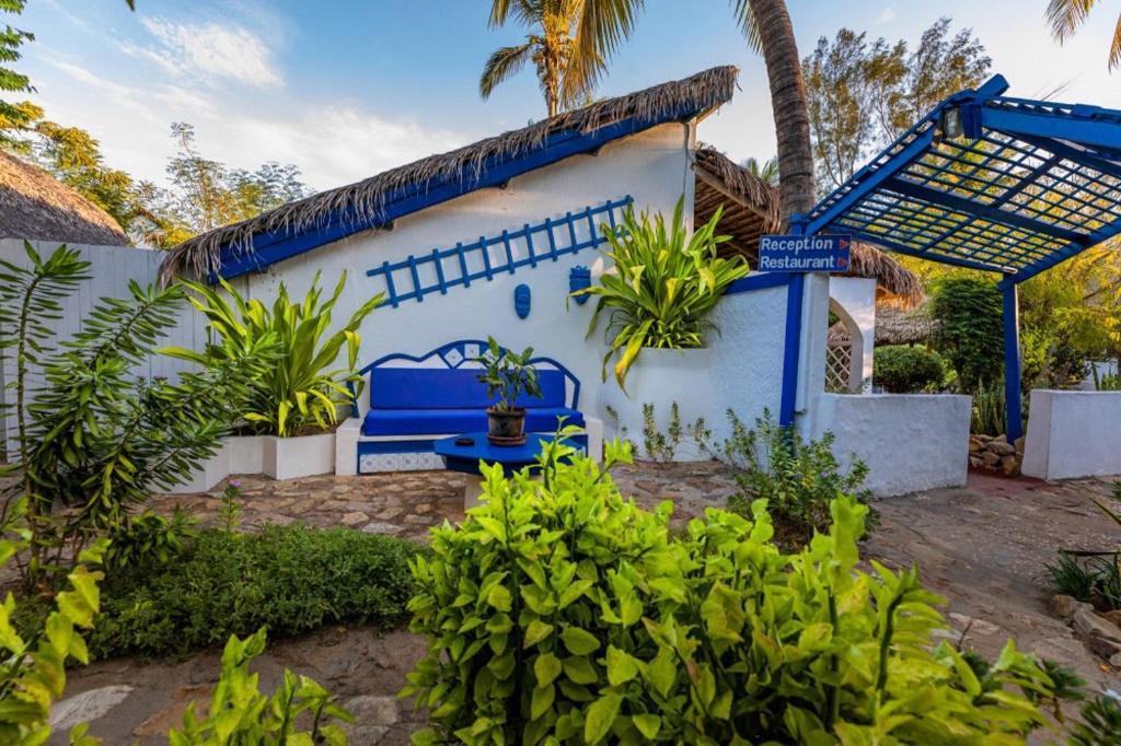 Chez Maggie Hotel & Restaurant Мурундава Экстерьер фото